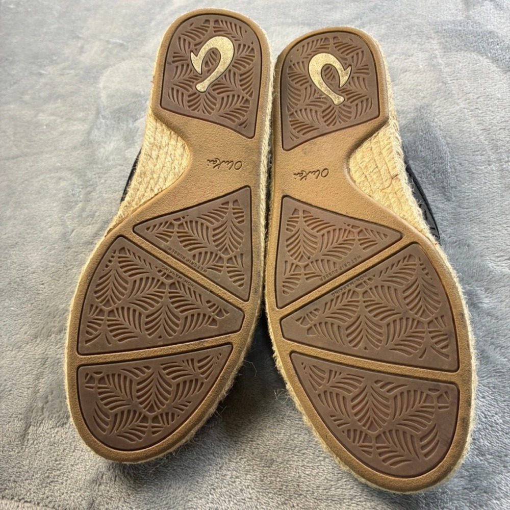 OluKai Kaula 'Olu 'Ili Black Leather Laser Cut Espadrille Mules Womens 8 20450 - Picture 8 of 16